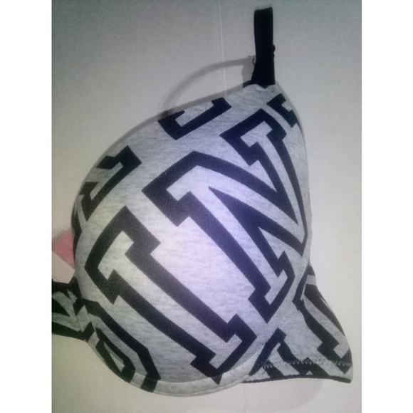 Pink where every where 34C Logo bra - Picture 2 of 5